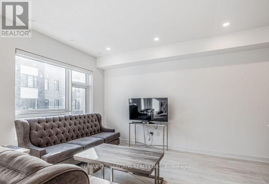 51 - 1121 Cooke Boulevard, Burlington, Ontario L7T 0C4 - Photo 7 - W12921116