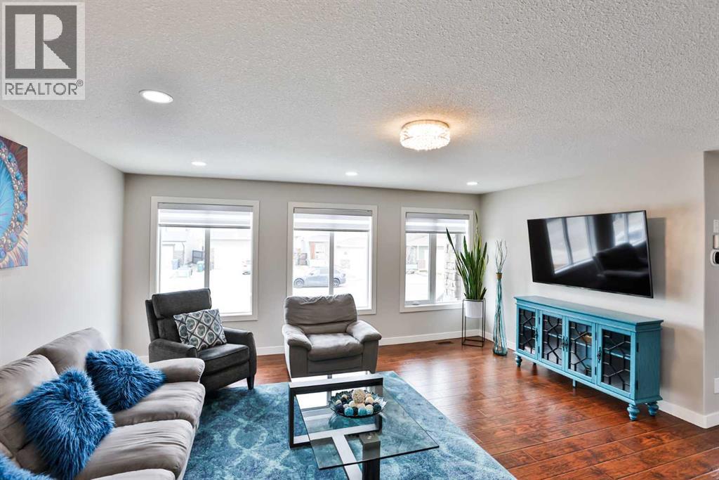 636 Aquitania Boulevard W, Lethbridge, Alberta  T1J 5G5 - Photo 9 - A2295999