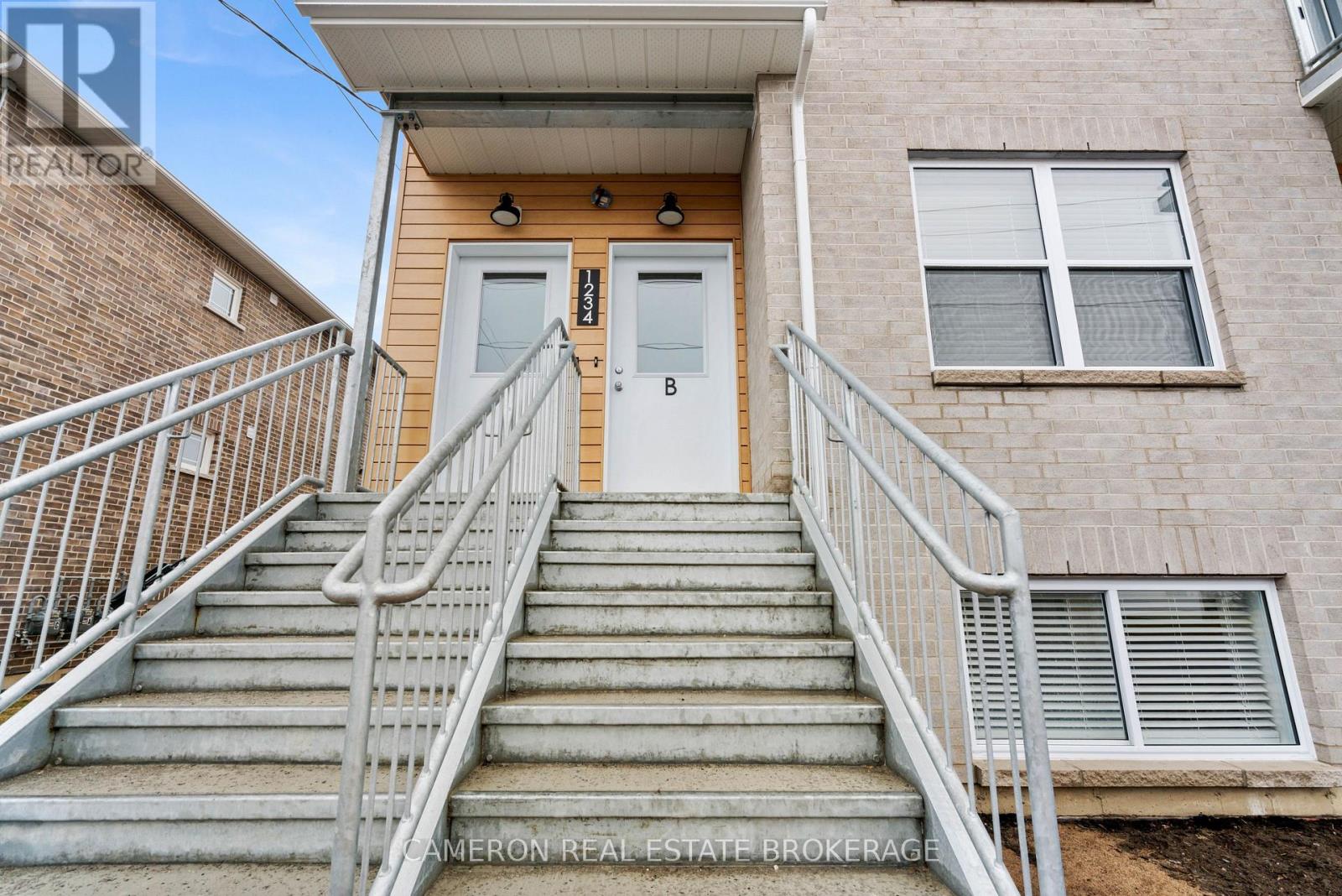 B - 1234 Cumberland Street, Cornwall, Ontario  K6J 4K5 - Photo 4 - X12930194