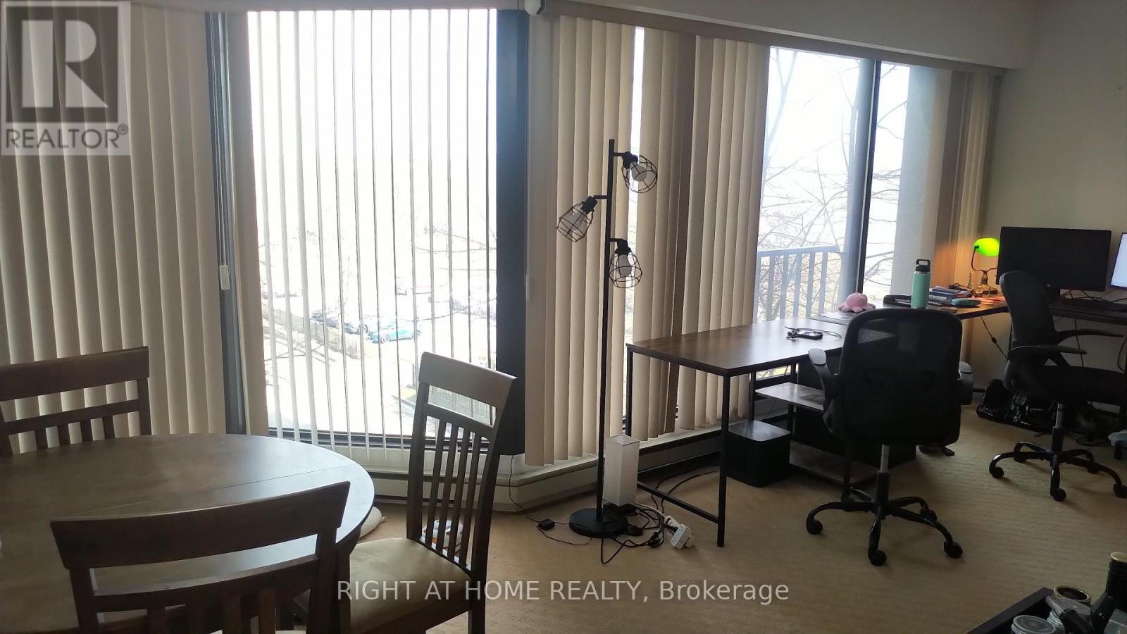 508 - 65 Harbour Square, Toronto, Ontario  M5J 2L4 - Photo 7 - C12954004