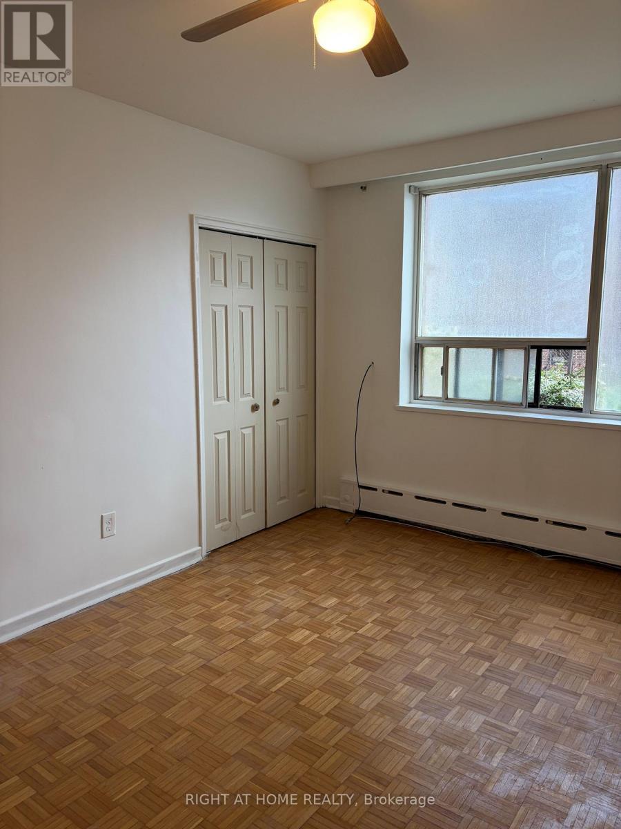 1b - 336 The West Mall, Toronto, Ontario  M9C 1E4 - Photo 12 - W12958876