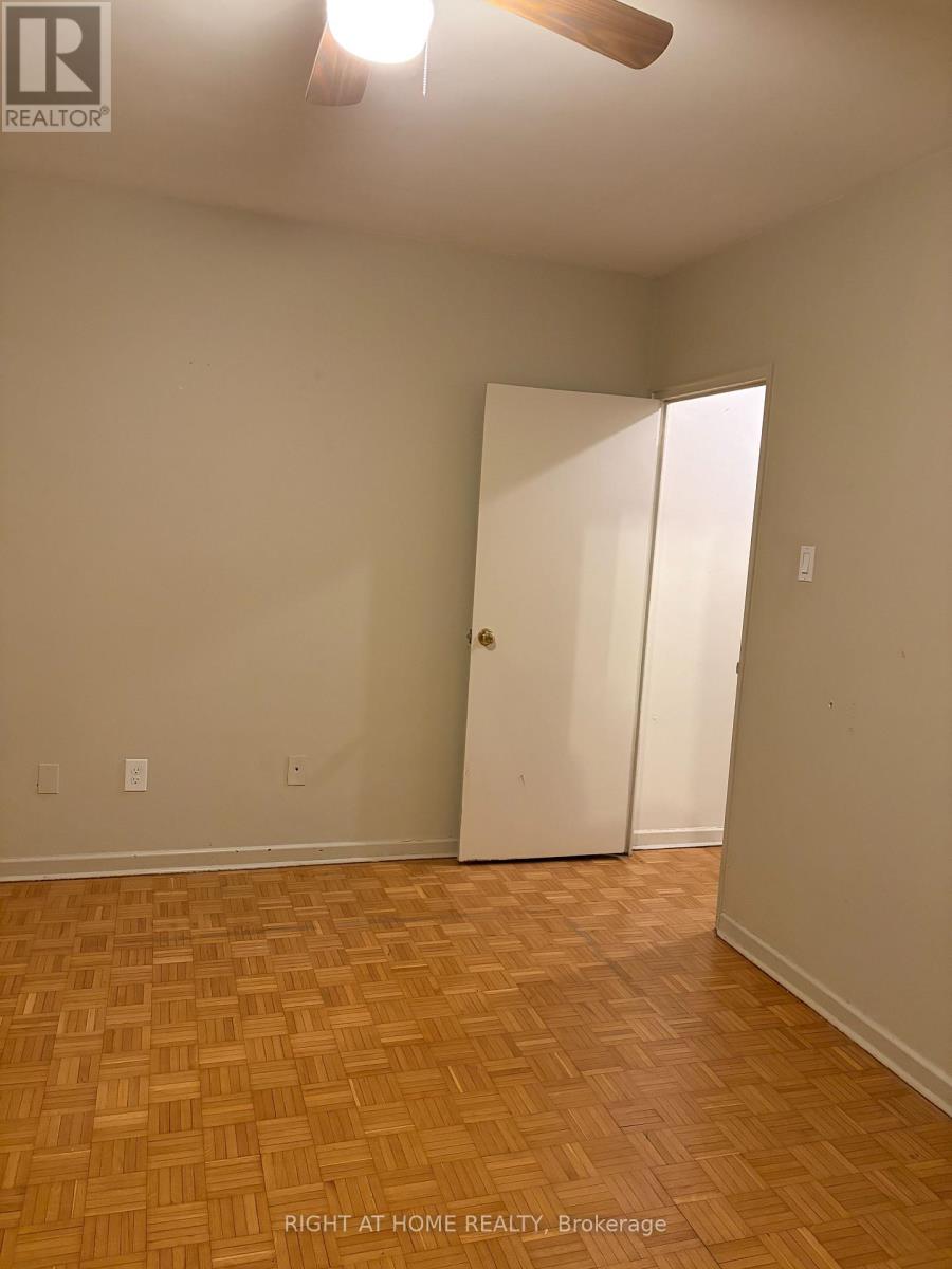 1b - 336 The West Mall, Toronto, Ontario  M9C 1E4 - Photo 8 - W12958876