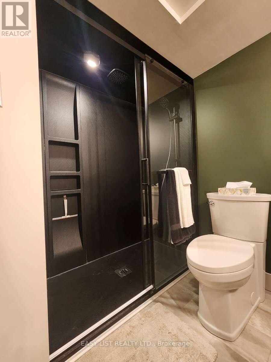 58 Pannell Lane, Strathroy-Caradoc, Ontario  N7G 2C6 - Photo 39 - X12958018