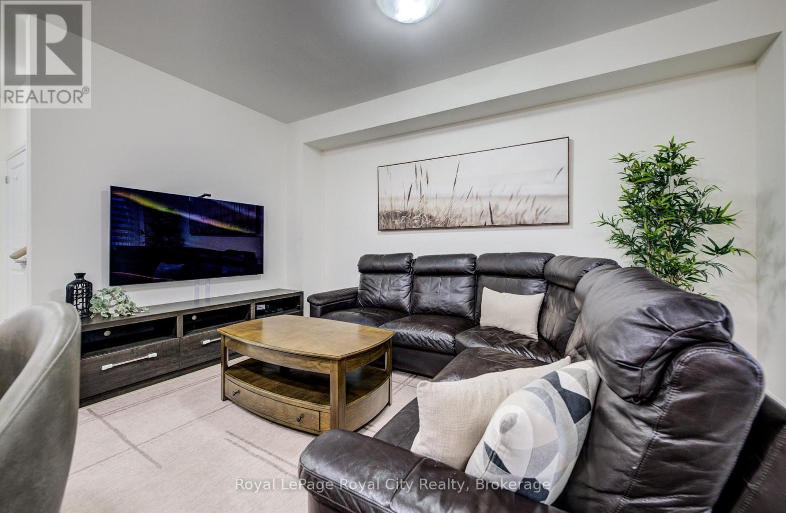 484 Adelaide Street, Wellington North, Ontario  N0G 1A0 - Photo 12 - X12944686