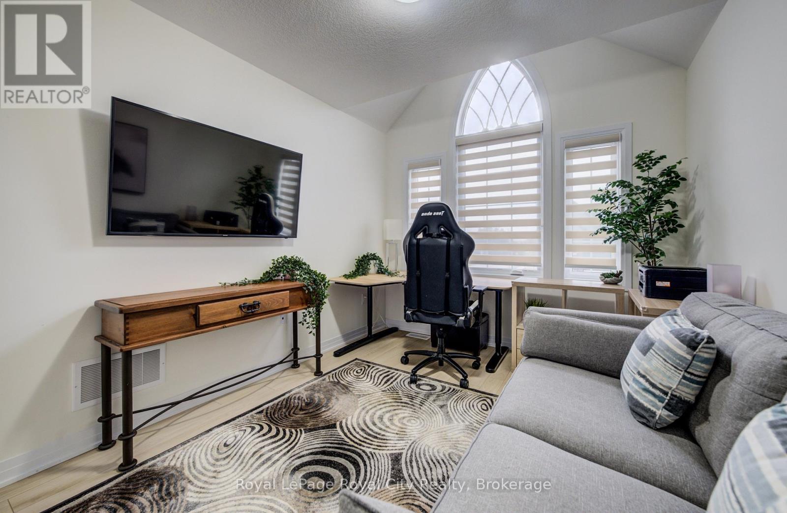 484 Adelaide Street, Wellington North, Ontario  N0G 1A0 - Photo 32 - X12944686