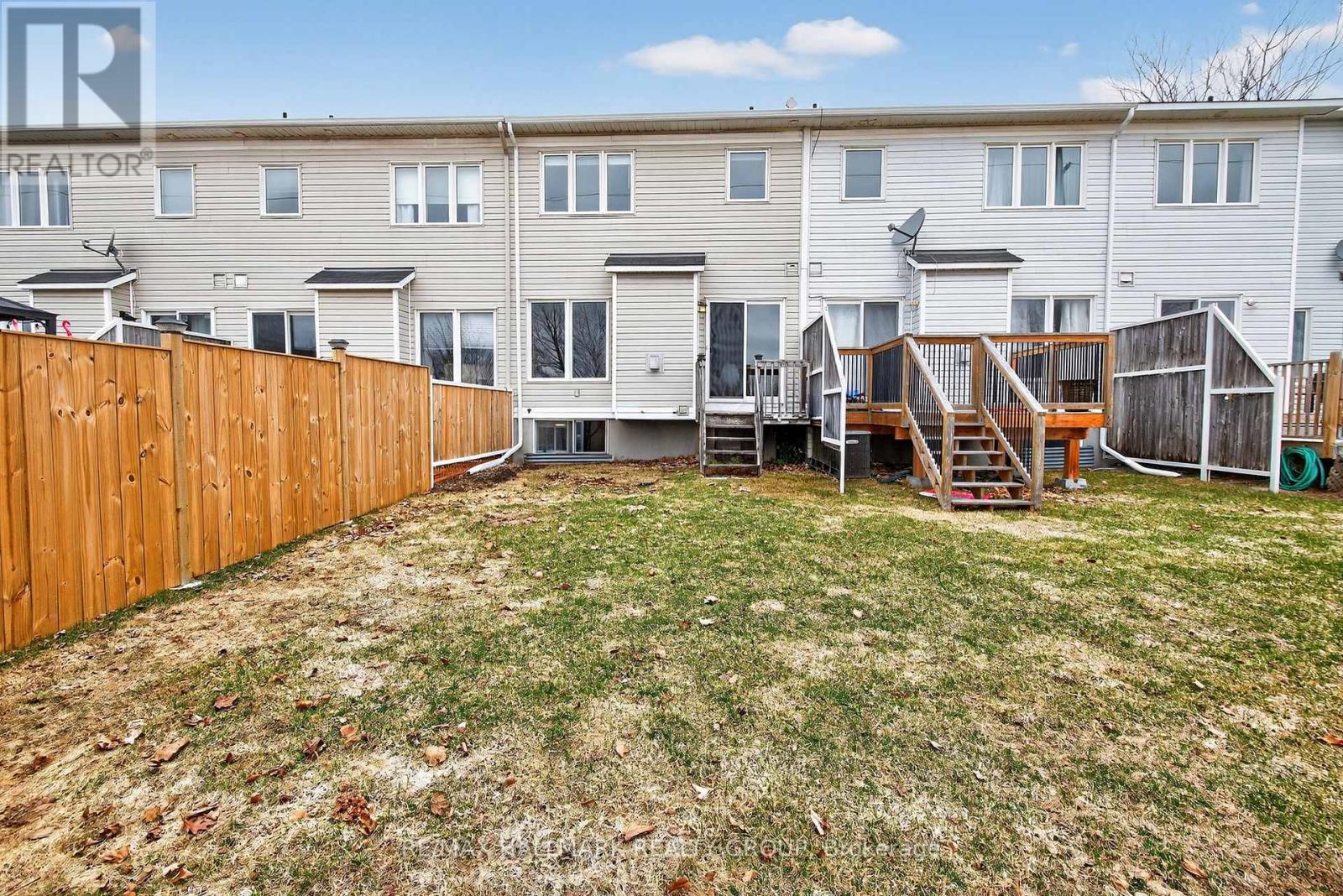 74 - 404 Hillsboro Private, Ottawa, Ontario  K2M 3B2 - Photo 29 - X12958898