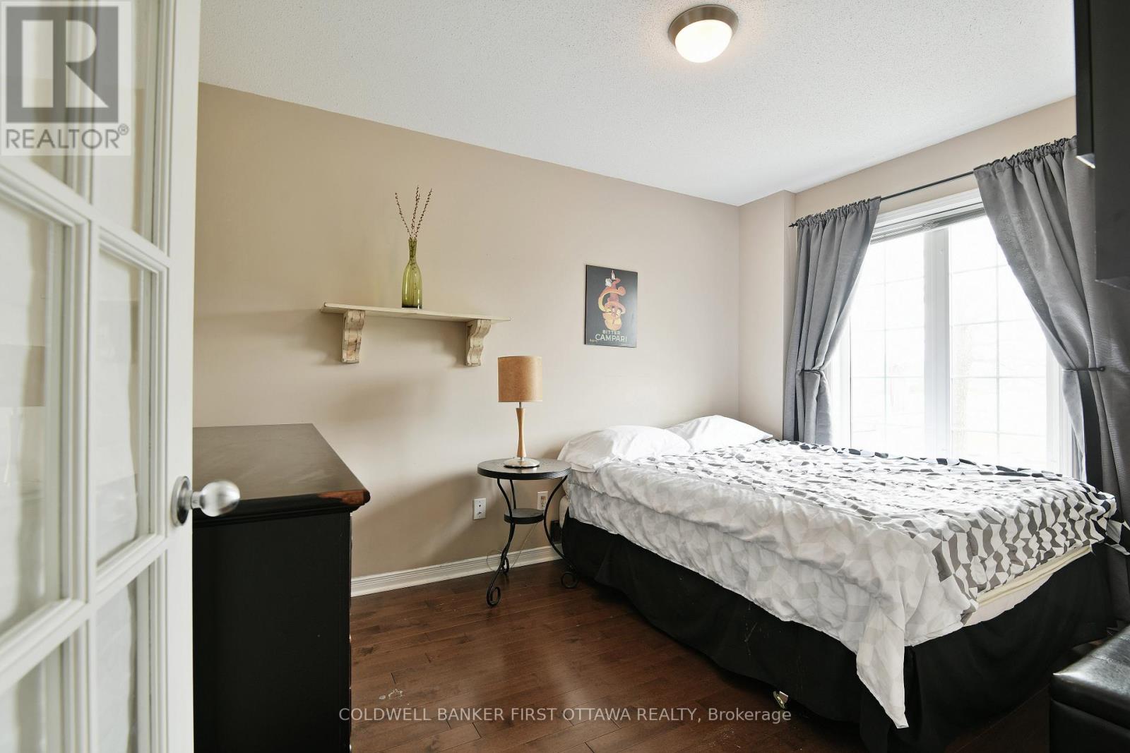 221 - 90 Edenvale Drive, Ottawa, Ontario  K2K 3N8 - Photo 5 - X12958912