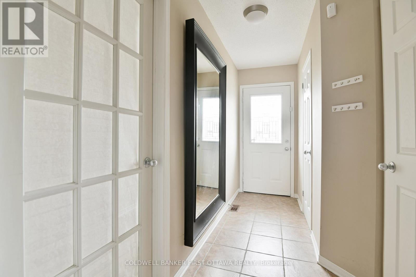 221 - 90 Edenvale Drive, Ottawa, Ontario  K2K 3N8 - Photo 6 - X12958912