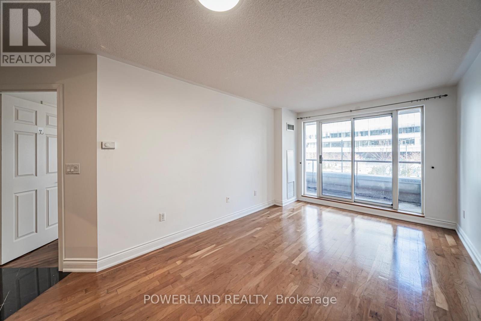 208 - 909 Bay Street, Toronto, Ontario  M5S 3G2 - Photo 20 - C12958894