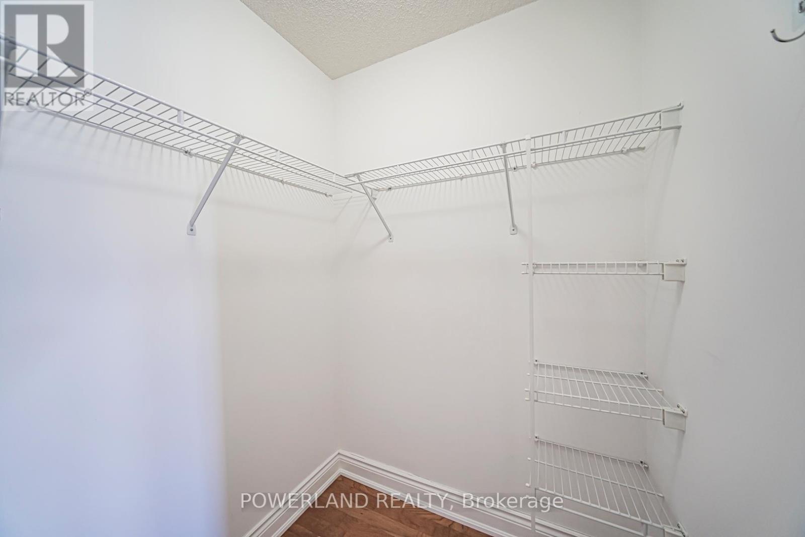 208 - 909 Bay Street, Toronto, Ontario  M5S 3G2 - Photo 26 - C12958894