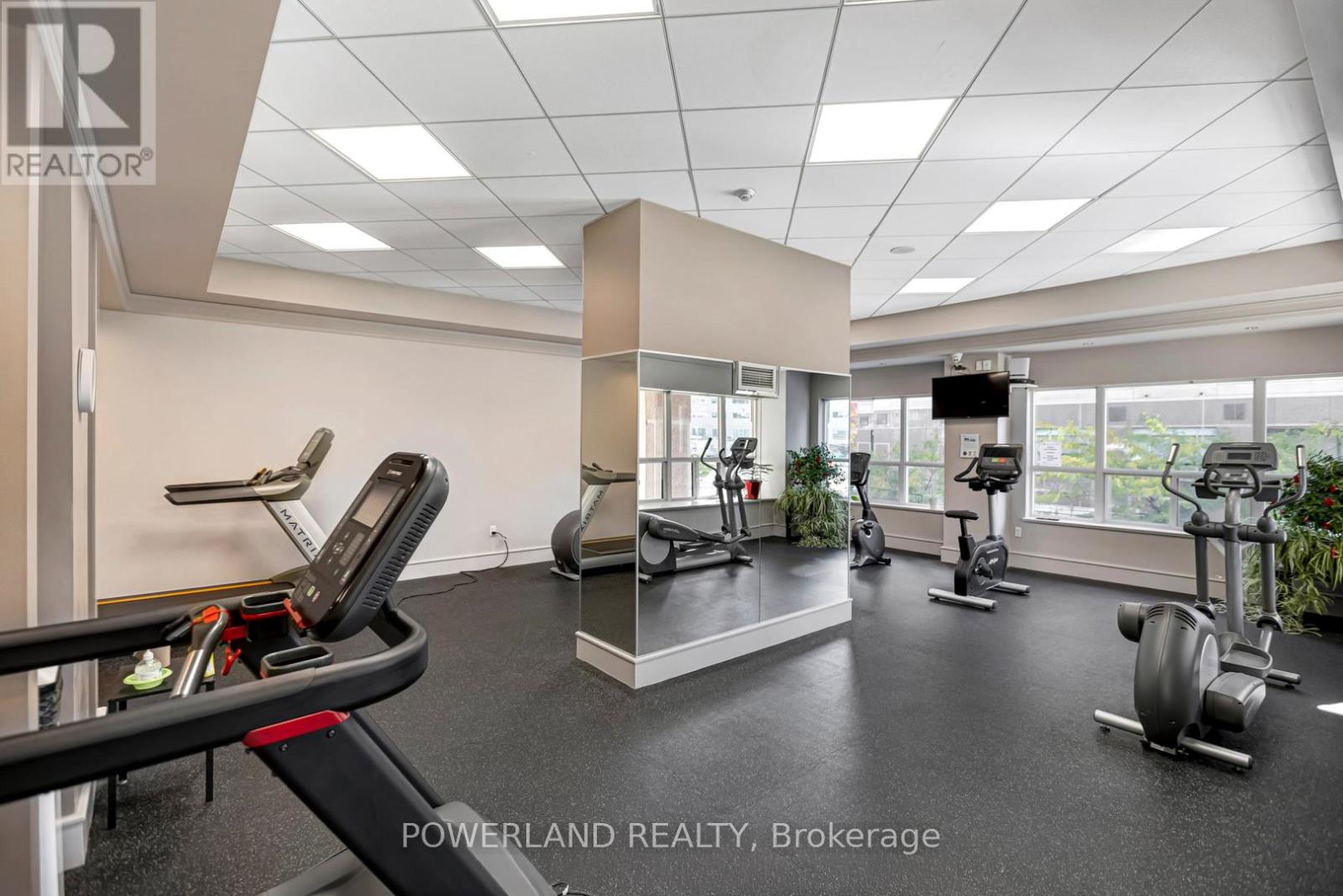 208 - 909 Bay Street, Toronto, Ontario  M5S 3G2 - Photo 31 - C12958894