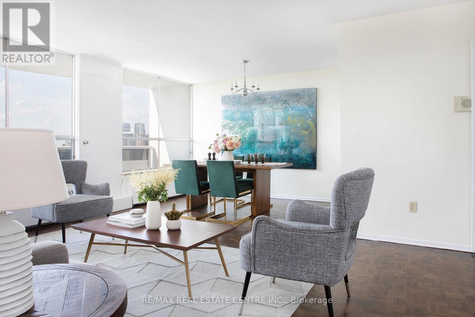 2011 - 150 Graydon Hall Drive, Toronto, Ontario  M3A 3B3 - Photo 6 - C12958904