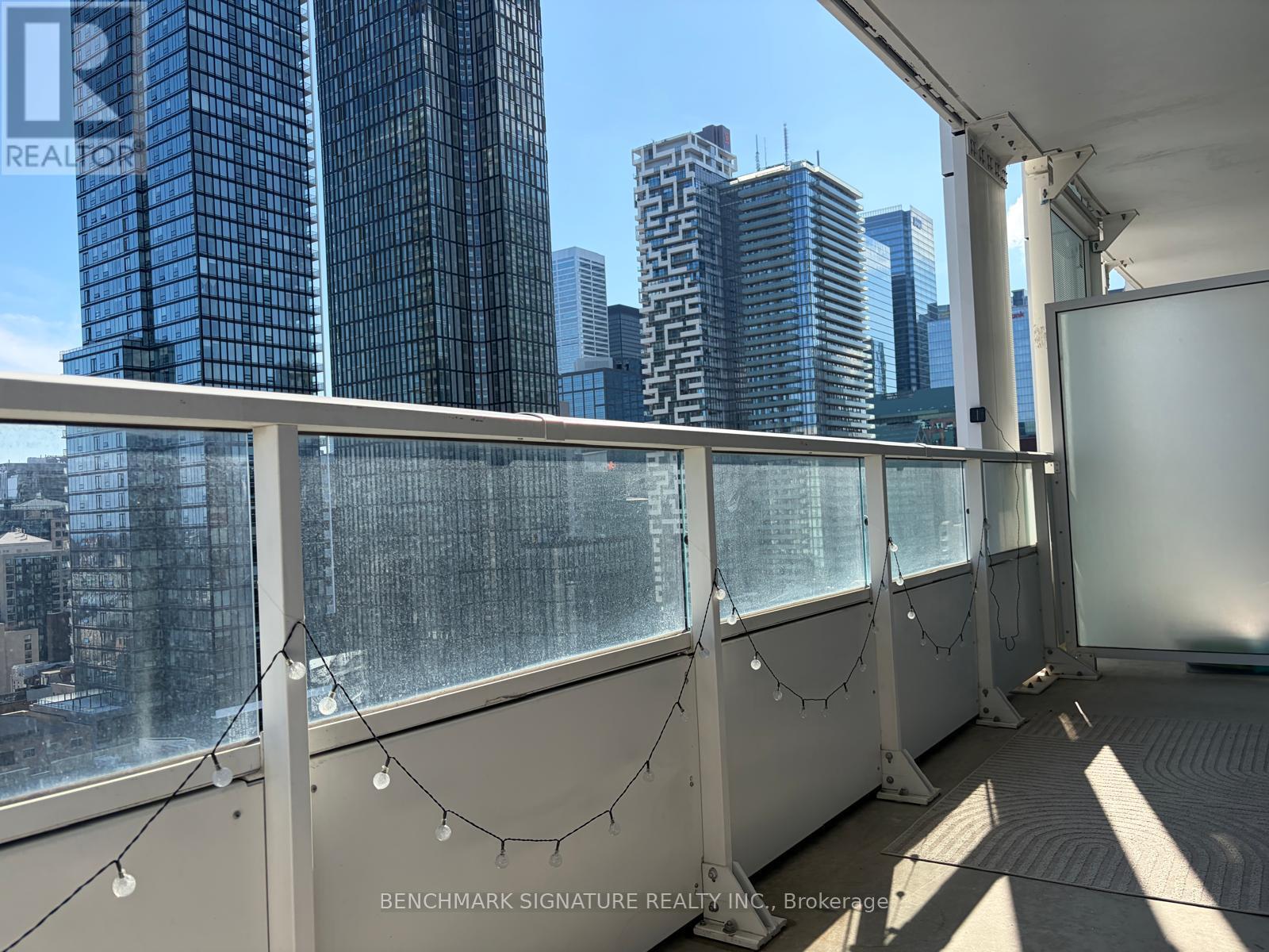 1703 - 88 Queen Street E, Toronto, Ontario  M5C 0B6 - Photo 13 - C12958906