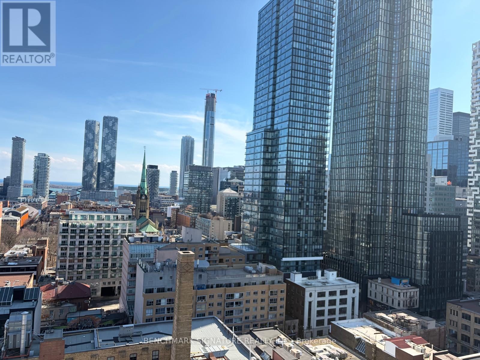 1703 - 88 Queen Street E, Toronto, Ontario  M5C 0B6 - Photo 3 - C12958906