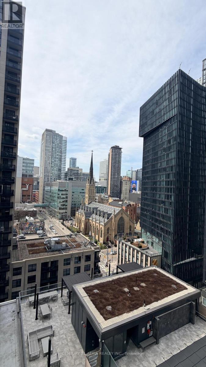 1601 - 77 Shuter Street, Toronto, Ontario  M5B 0B8 - Photo 10 - C12942588