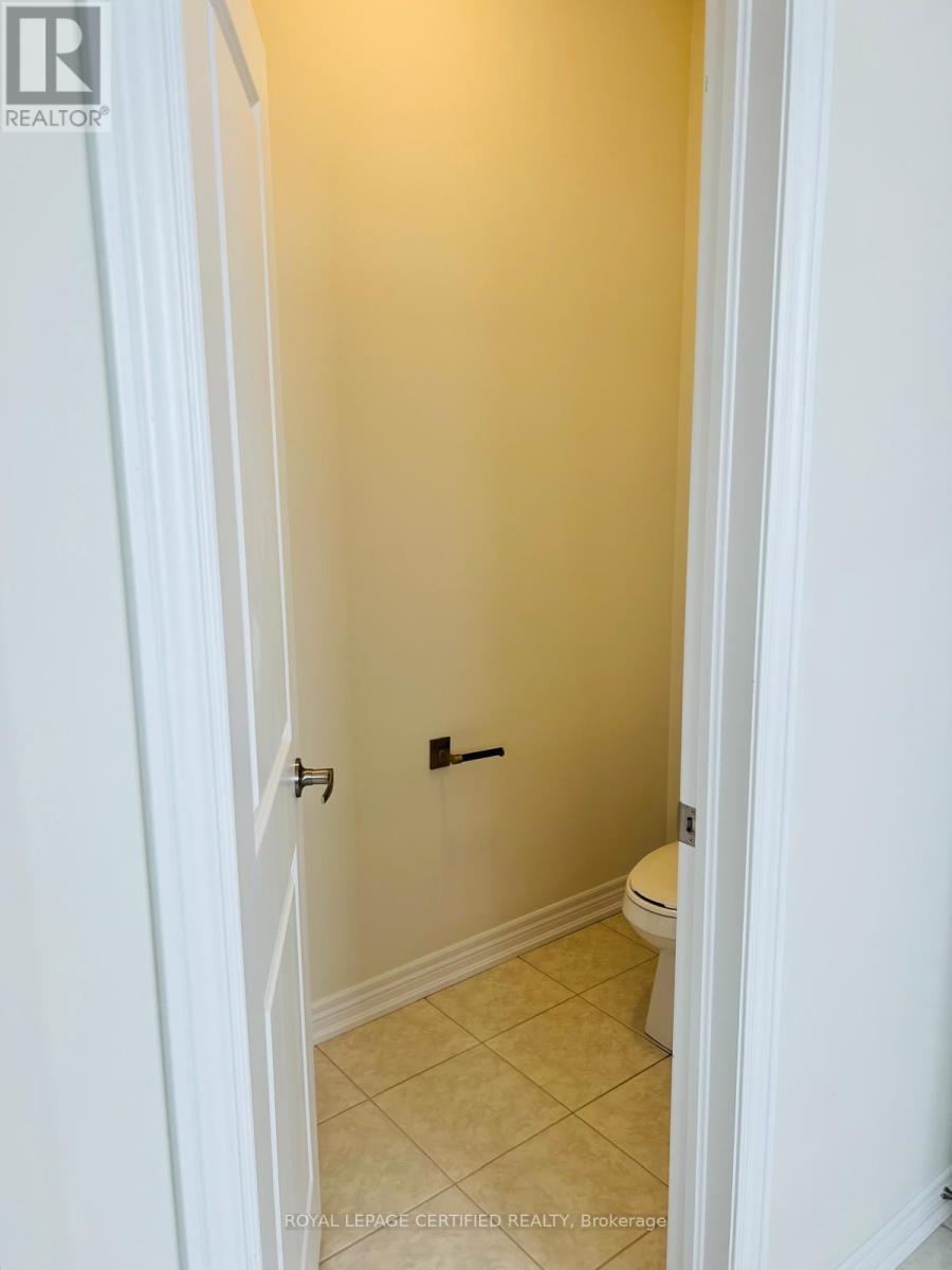 23 Charing Cross Gate, Oakville, Ontario  L6H 0V7 - Photo 17 - W12936184