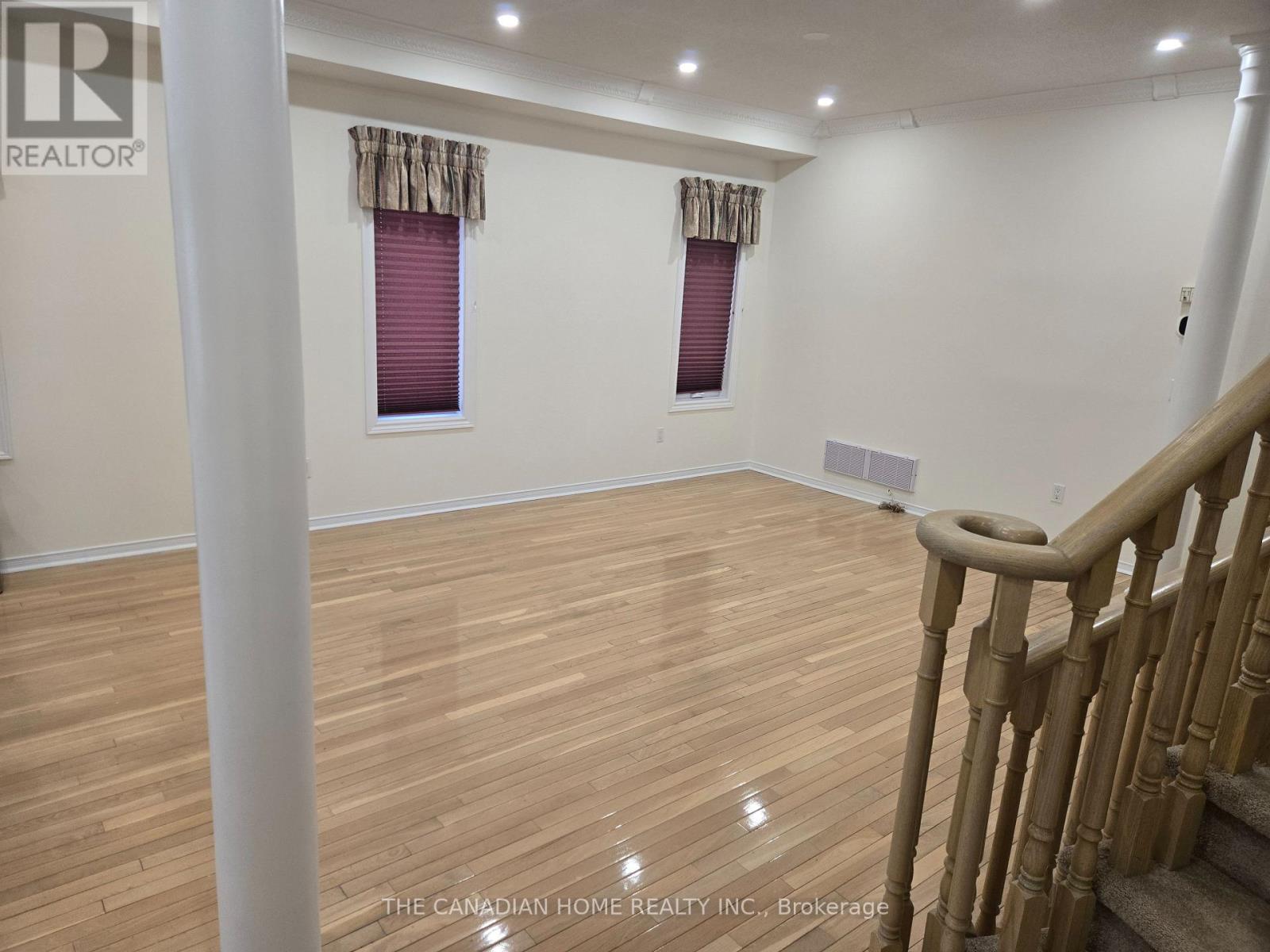 5244 Forestwalk Circle, Mississauga, Ontario  L4Z 4A3 - Photo 3 - W12958896