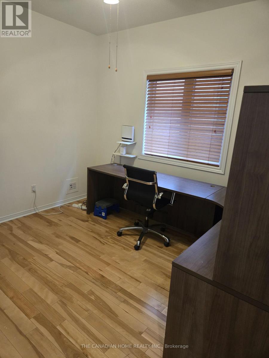 5244 Forestwalk Circle, Mississauga, Ontario  L4Z 4A3 - Photo 4 - W12958896