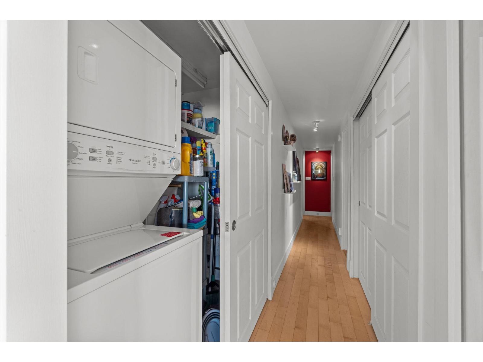 Listing Picture 32 of 40 : 101 15041 PROSPECT AVENUE, White Rock - 魯藝地產 Yvonne Lu Group - MLS Medallion Club Member