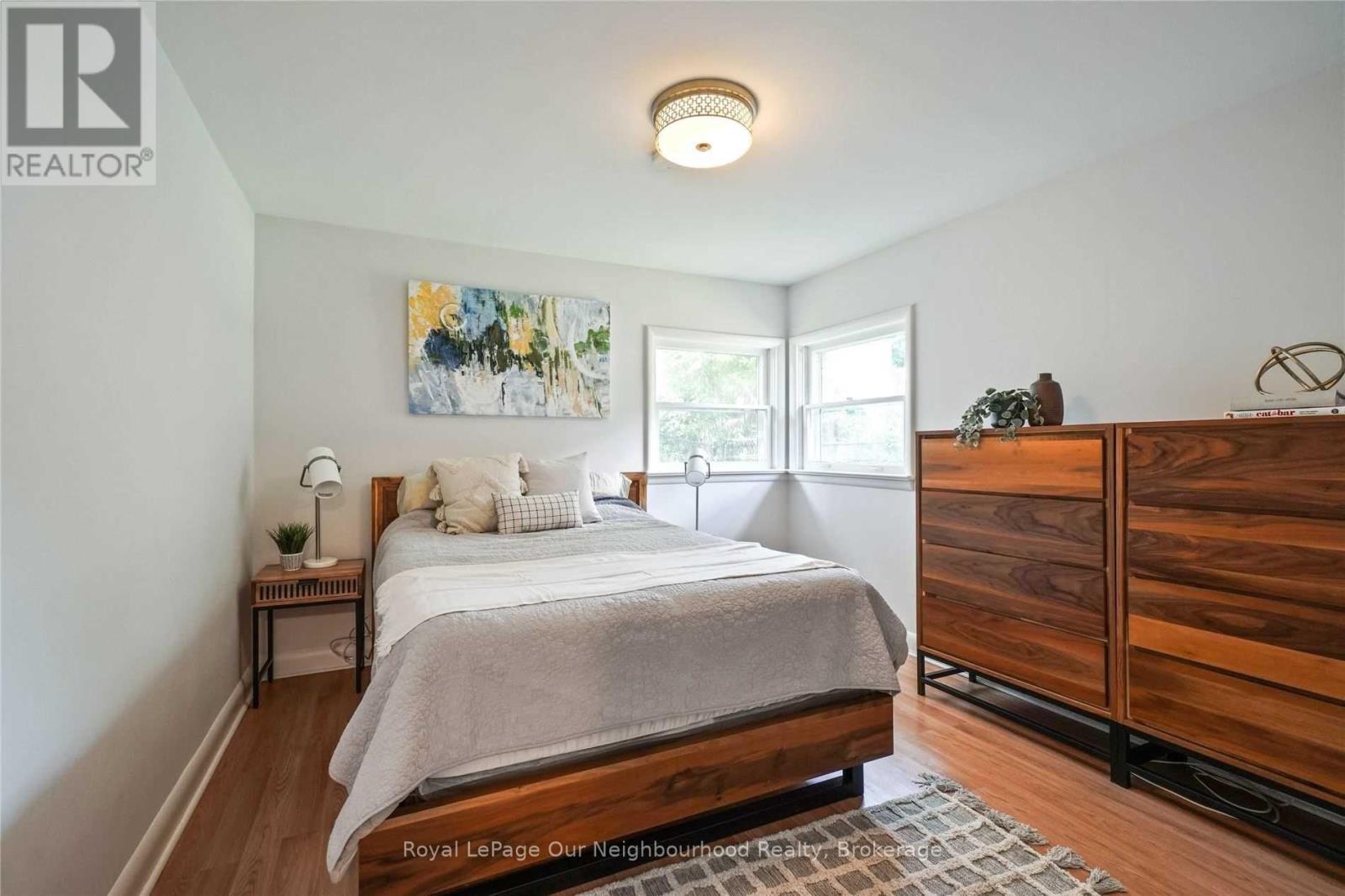 45 Main Street N, Milton, Ontario  L0P 1B0 - Photo 12 - W12956498