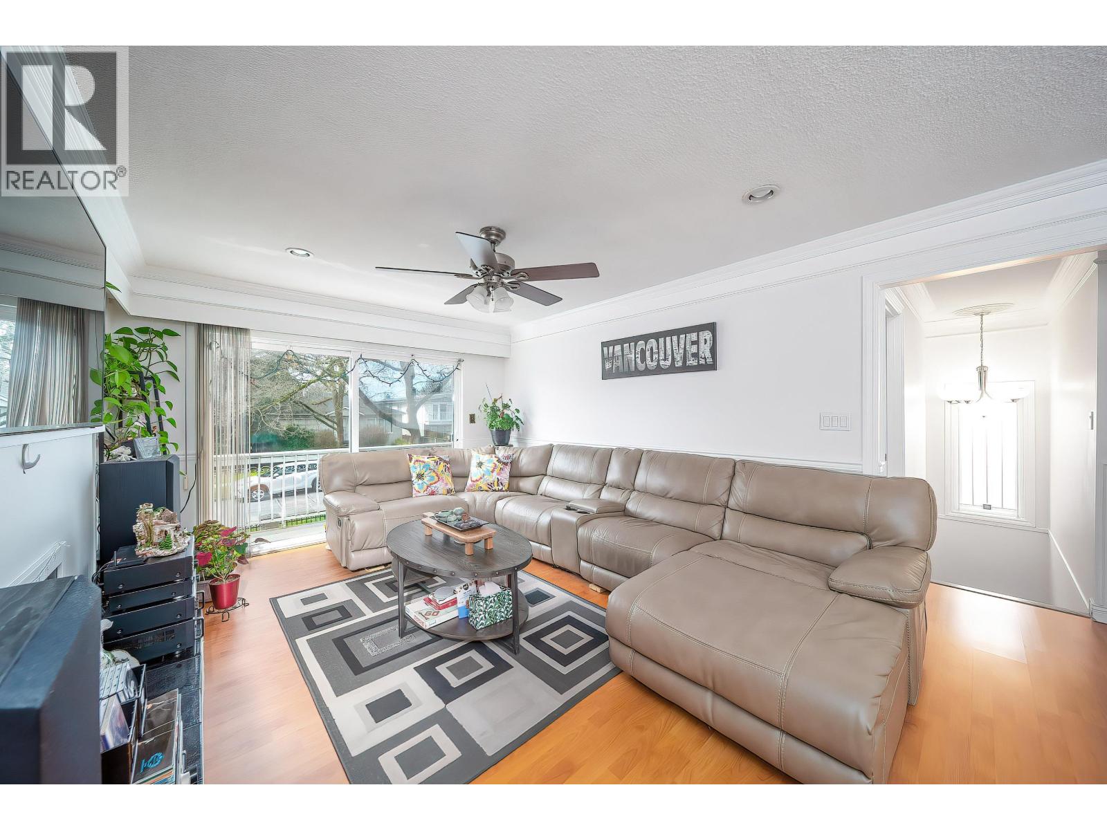 6626 Inverness Street, Vancouver, British Columbia  V5X 4E9 - Photo 6 - R3106796