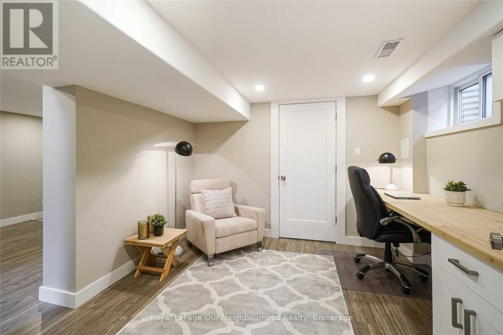 45 Main Street N, Milton, Ontario  L0P 1B0 - Photo 25 - W12956498