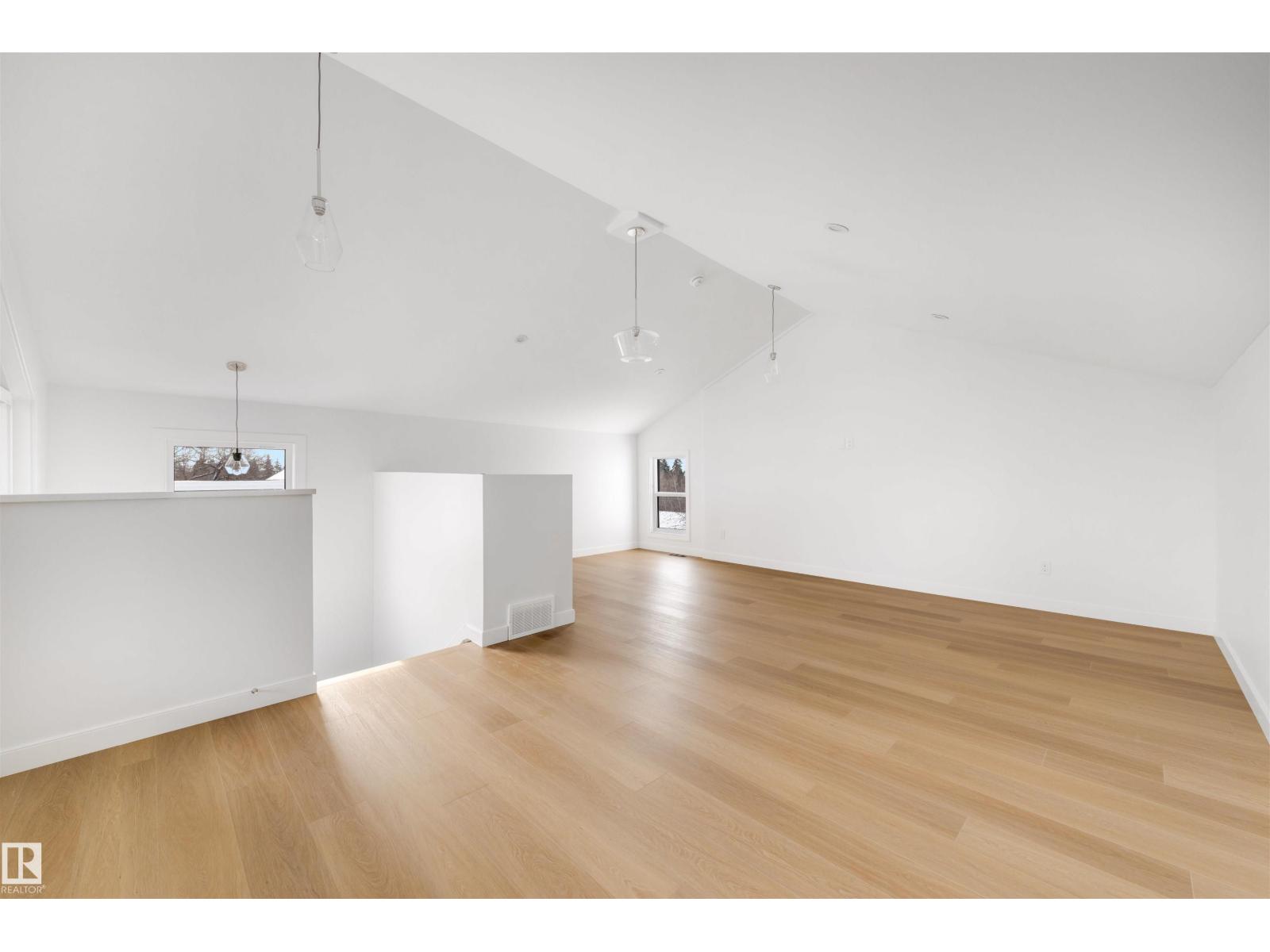 7927 112s Av Nw, Edmonton, Alberta  T5B 0H6 - Photo 42 - E4480743