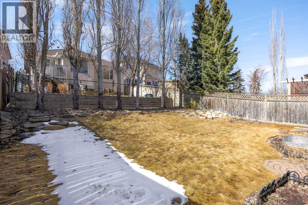 97 Strathridge Close SW, Calgary, Alberta  T3H 4J3 - Photo 45 - A2294102