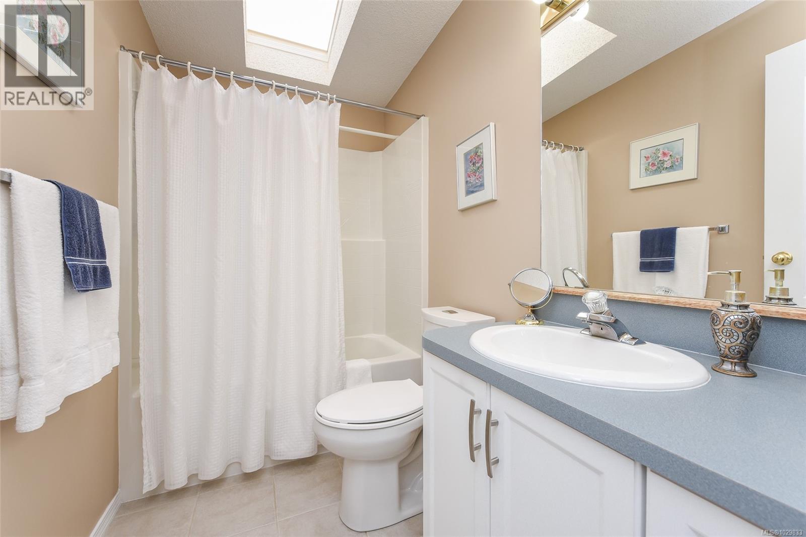 108 4714 Muir Rd, Courtenay, British Columbia  V9N 8Z6 - Photo 21 - 1029833