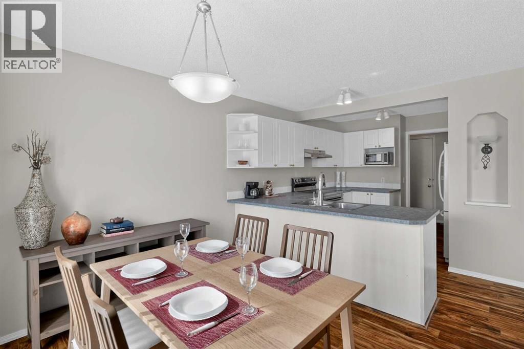 223 Citadel Meadow Close NW, Calgary, Alberta  T3G 4V9 - Photo 4 - A2296835