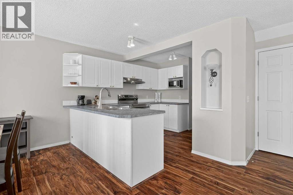 223 Citadel Meadow Close NW, Calgary, Alberta  T3G 4V9 - Photo 5 - A2296835