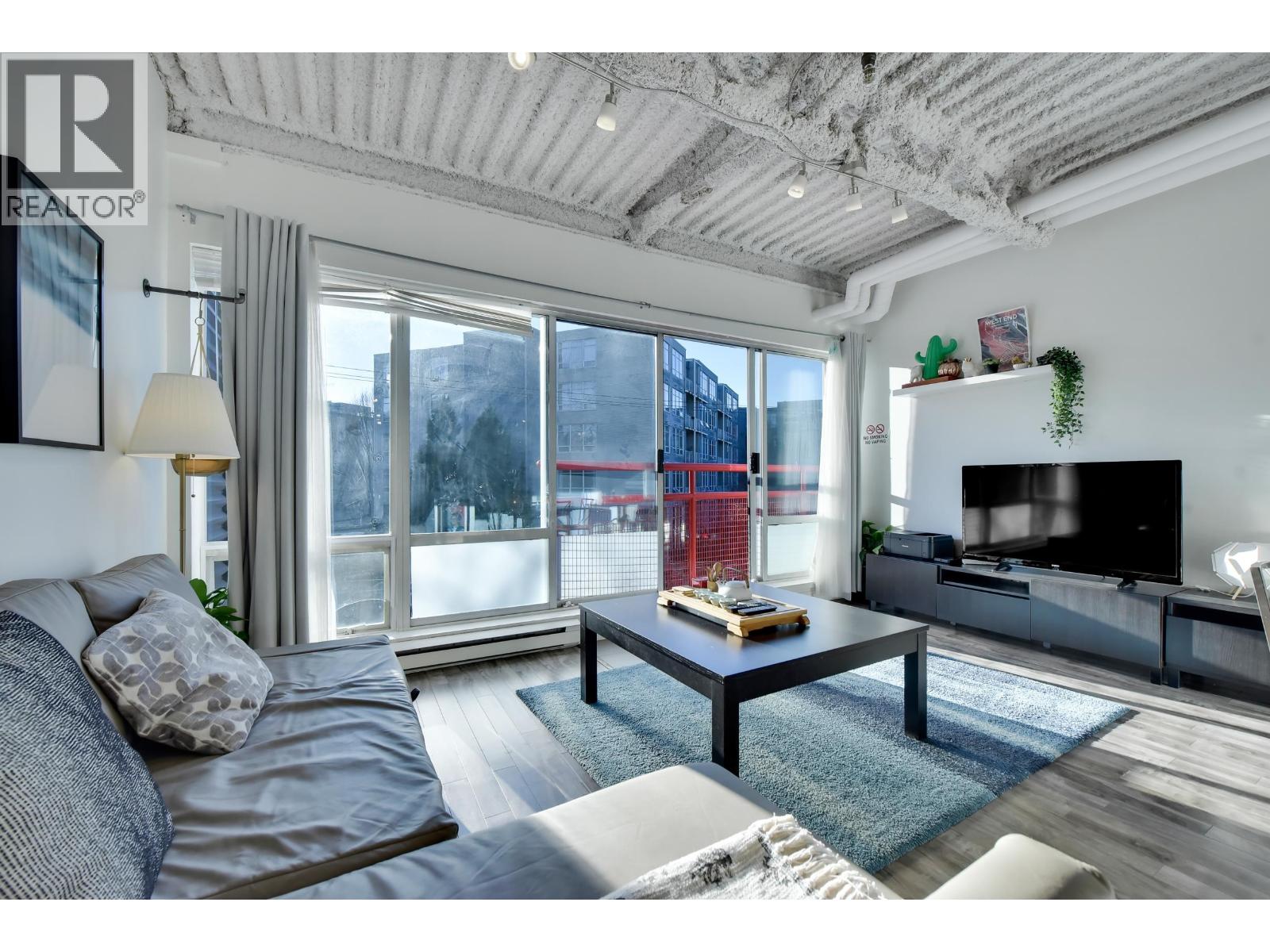 305 350 E 2nd Avenue, Vancouver, British Columbia  V5T 4R8 - Photo 3 - R3093435