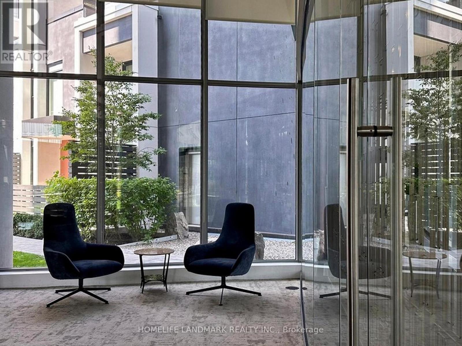 2011 - 117 Mcmahon Drive, Toronto, Ontario  M2K 0E4 - Photo 33 - C12958918