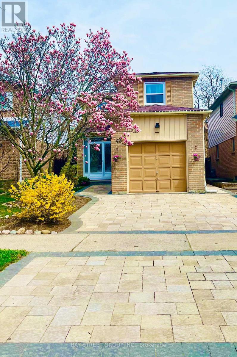 43 BLUESKY CRESCENT, Richmond Hill, Ontario