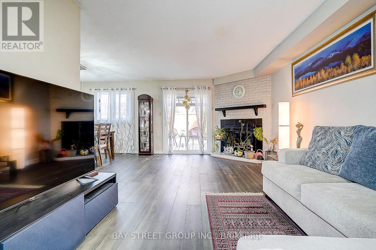 43 Bluesky Crescent, Richmond Hill, Ontario  L4C 8J2 - Photo 26 - N12958920