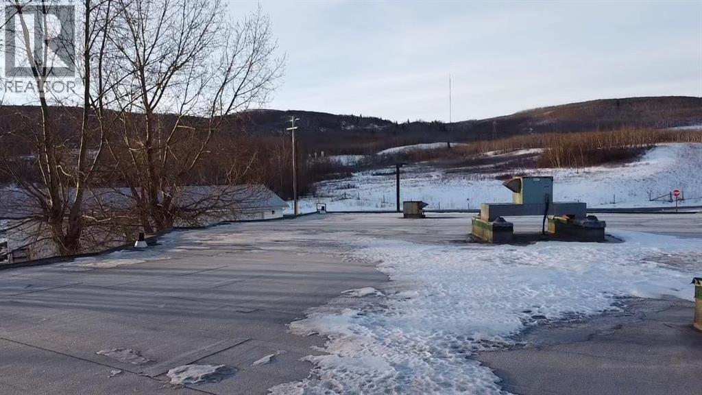 10623 West Valley Road, Calgary, Alberta  T3B 5T2 - Photo 12 - A2297965