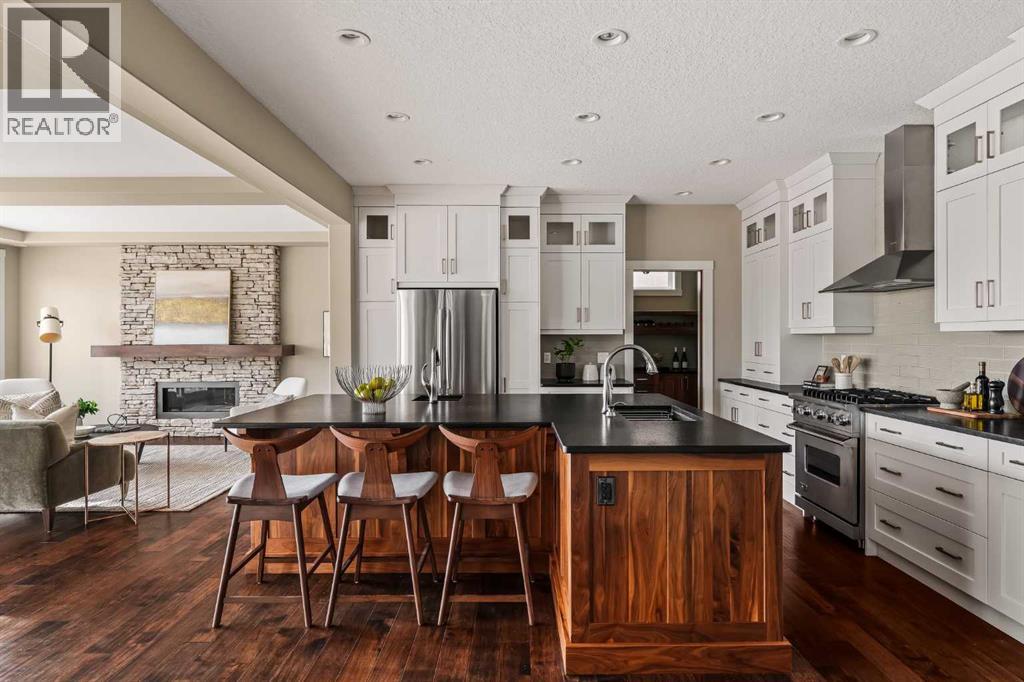 10 Aspen Summit Green SW, Calgary, Alberta  T3H 0T6 - Photo 4 - A2292132