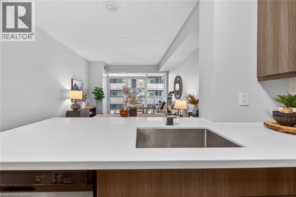 2081 Fairview Street Unit# 1402, Burlington, Ontario  L7R 2C8 - Photo 7 - 40817500