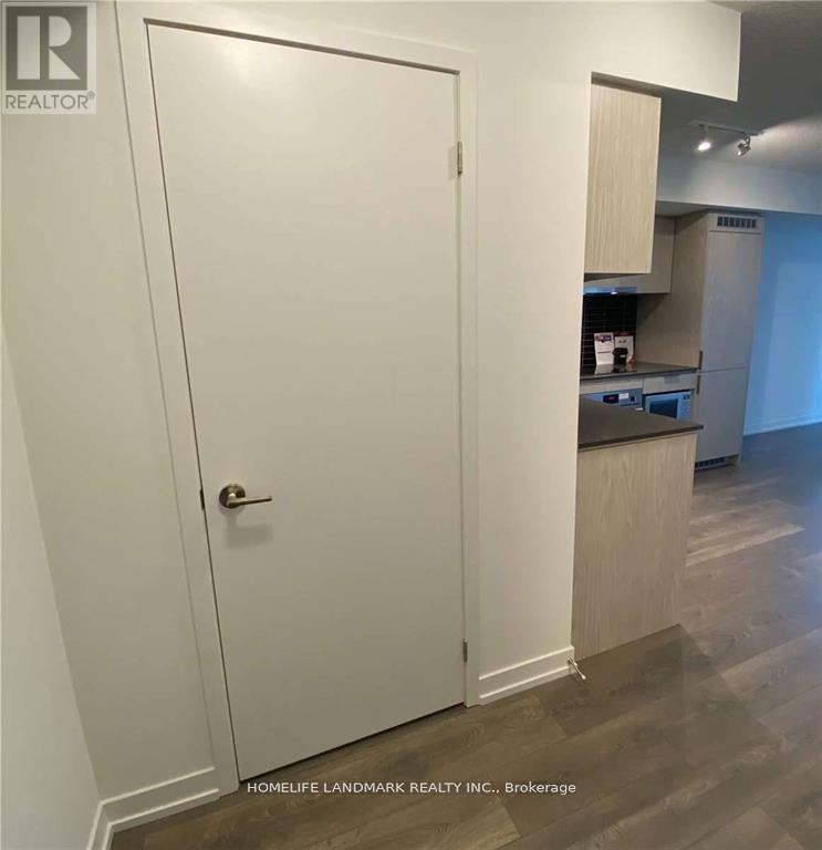 1601 - 60 Shuter Street, Toronto, Ontario  M5B 1A8 - Photo 5 - C12958928