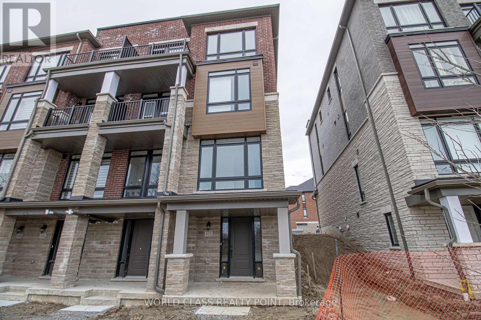 432 SALEM ROAD, Ajax, Ontario