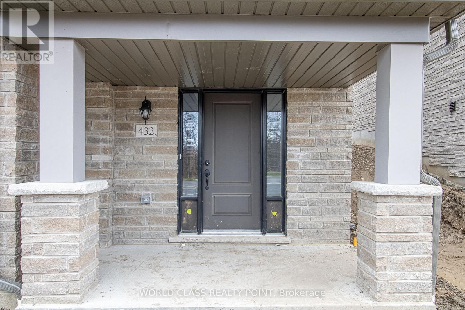 432 Salem Road, Ajax, Ontario  L1S 7S9 - Photo 2 - E12958938