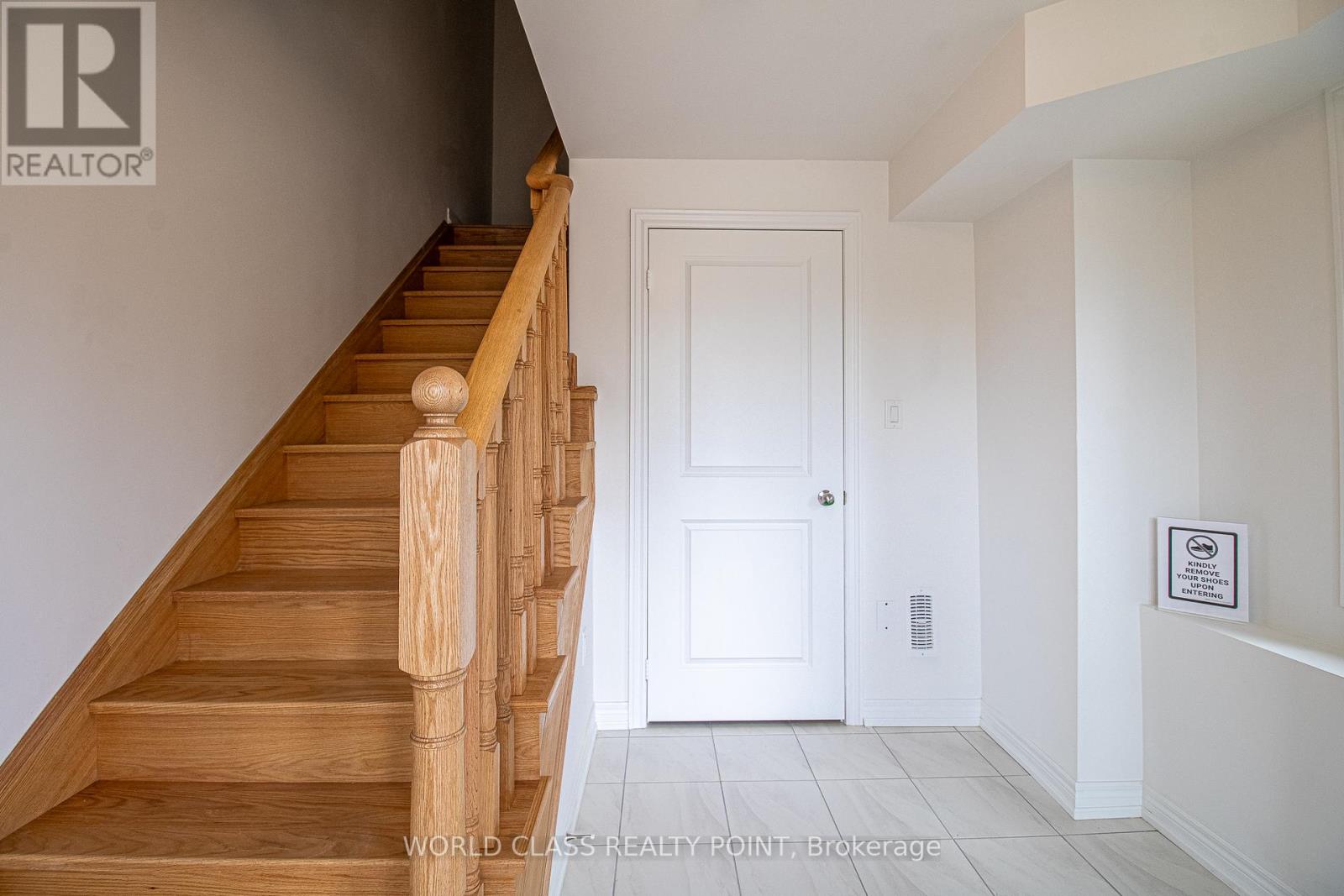 432 Salem Road, Ajax, Ontario  L1S 7S9 - Photo 4 - E12958938