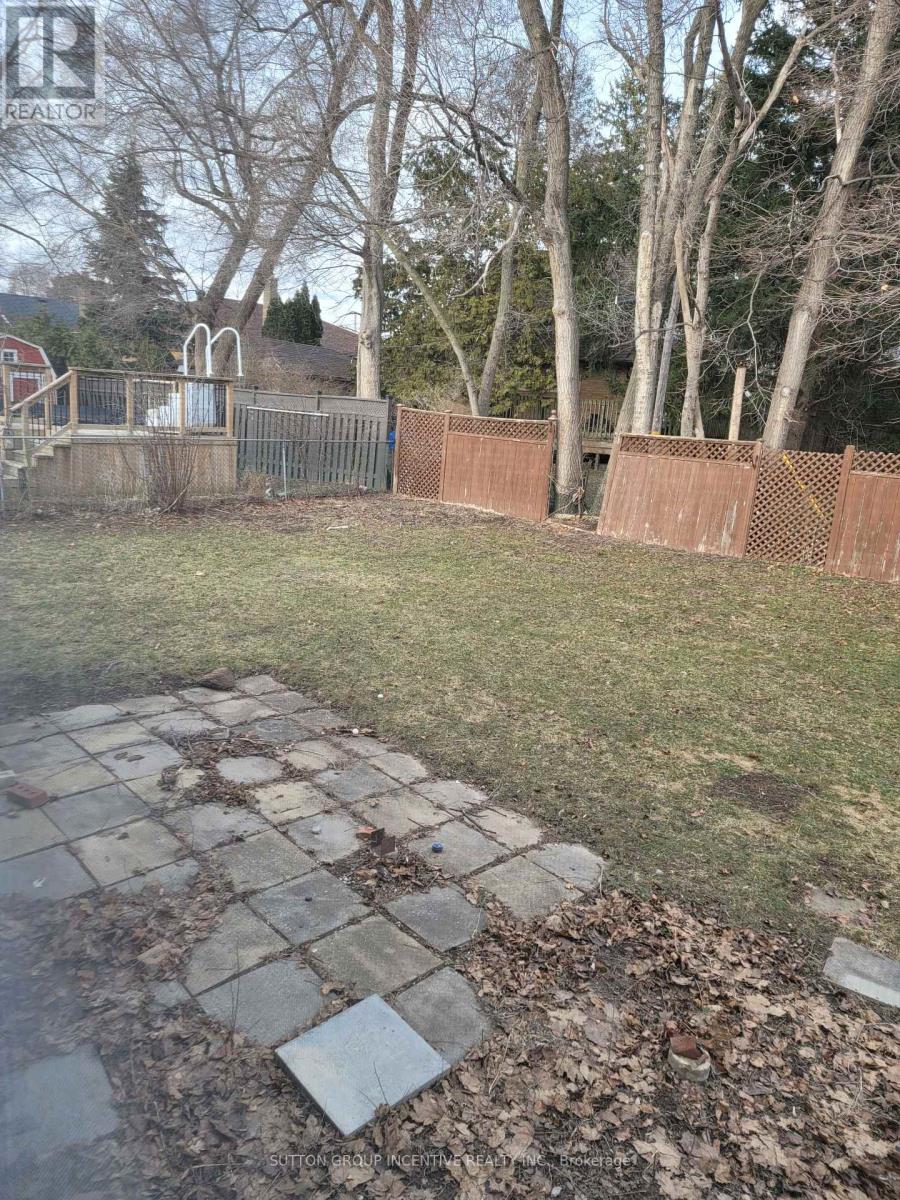 73 Beaverton Road S, Richmond Hill, Ontario  L4C 2H8 - Photo 23 - N12958924