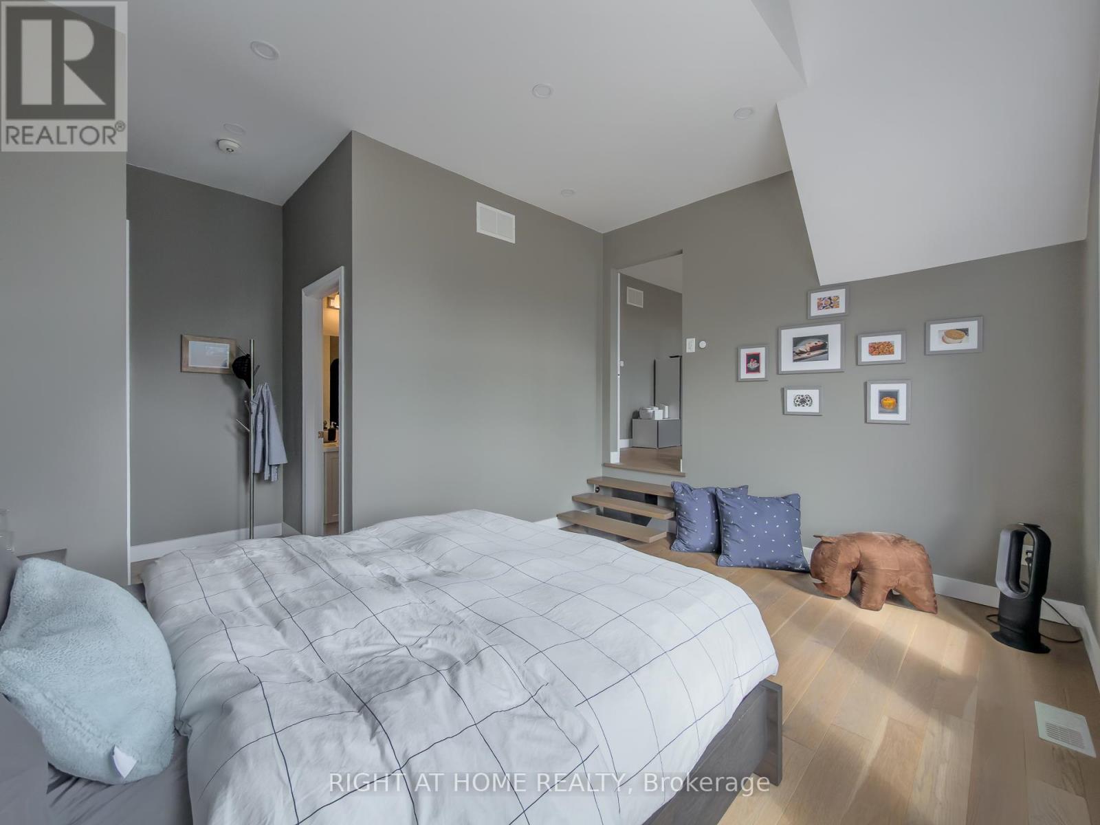 77 Leaden Hall Drive, East Gwillimbury, Ontario  L9N 0R5 - Photo 30 - N12958936