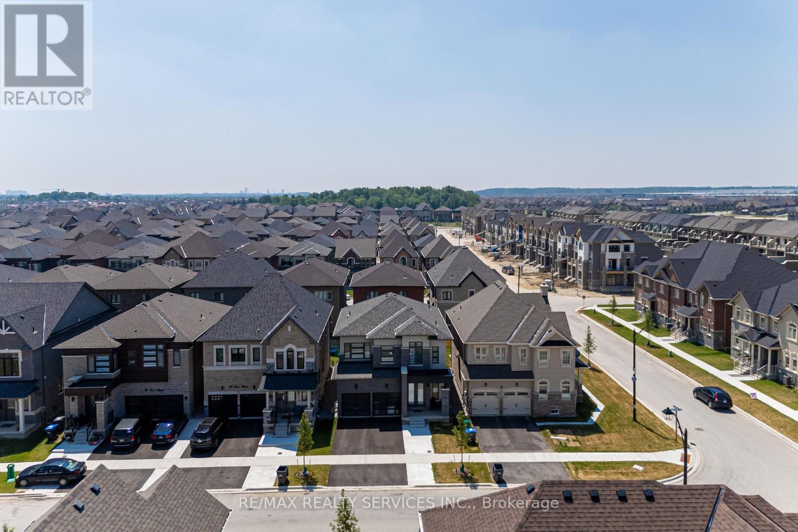 40 ICON STREET, Brampton, Ontario