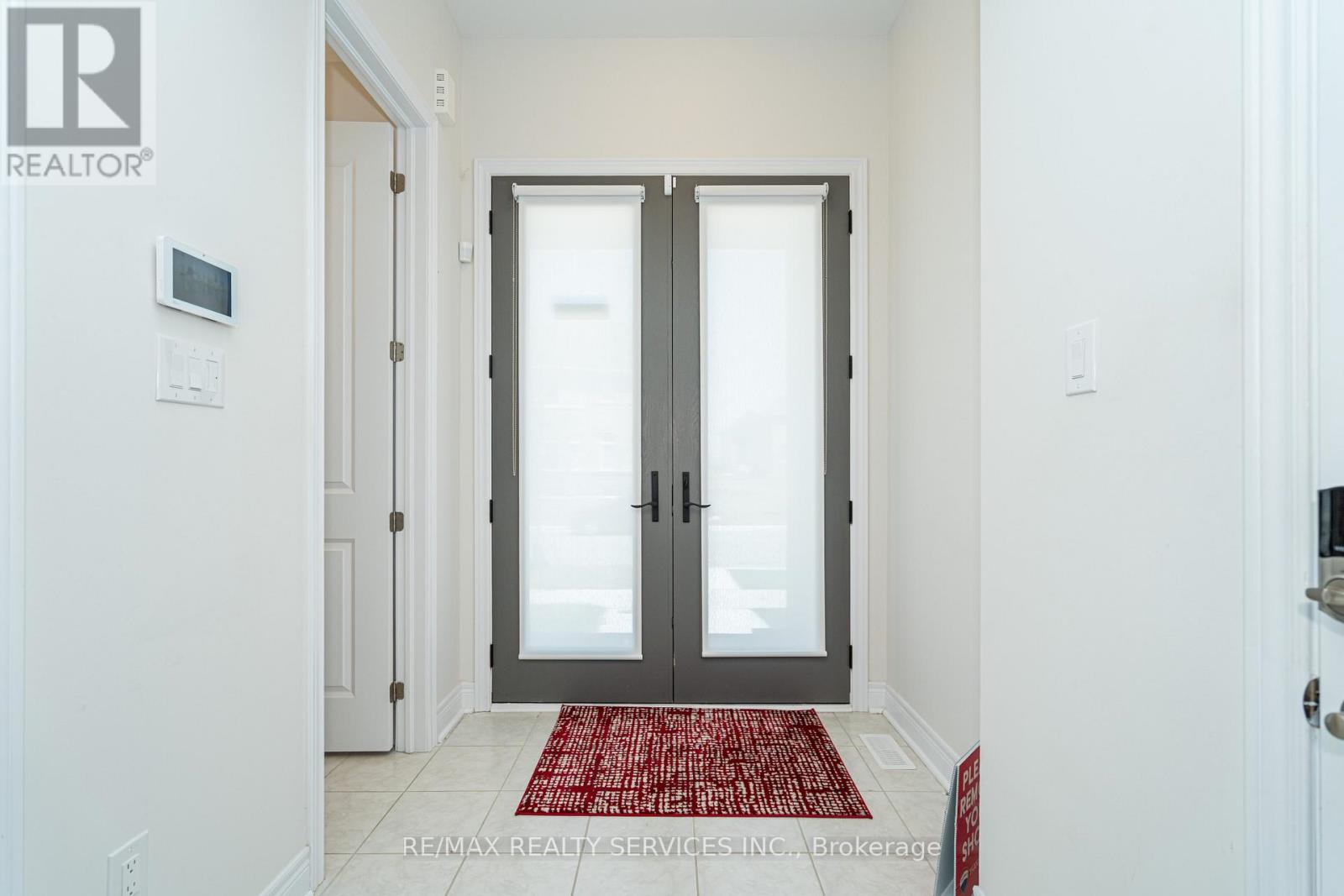 40 Icon Street, Brampton, Ontario  L6R 4E5 - Photo 10 - W12958942