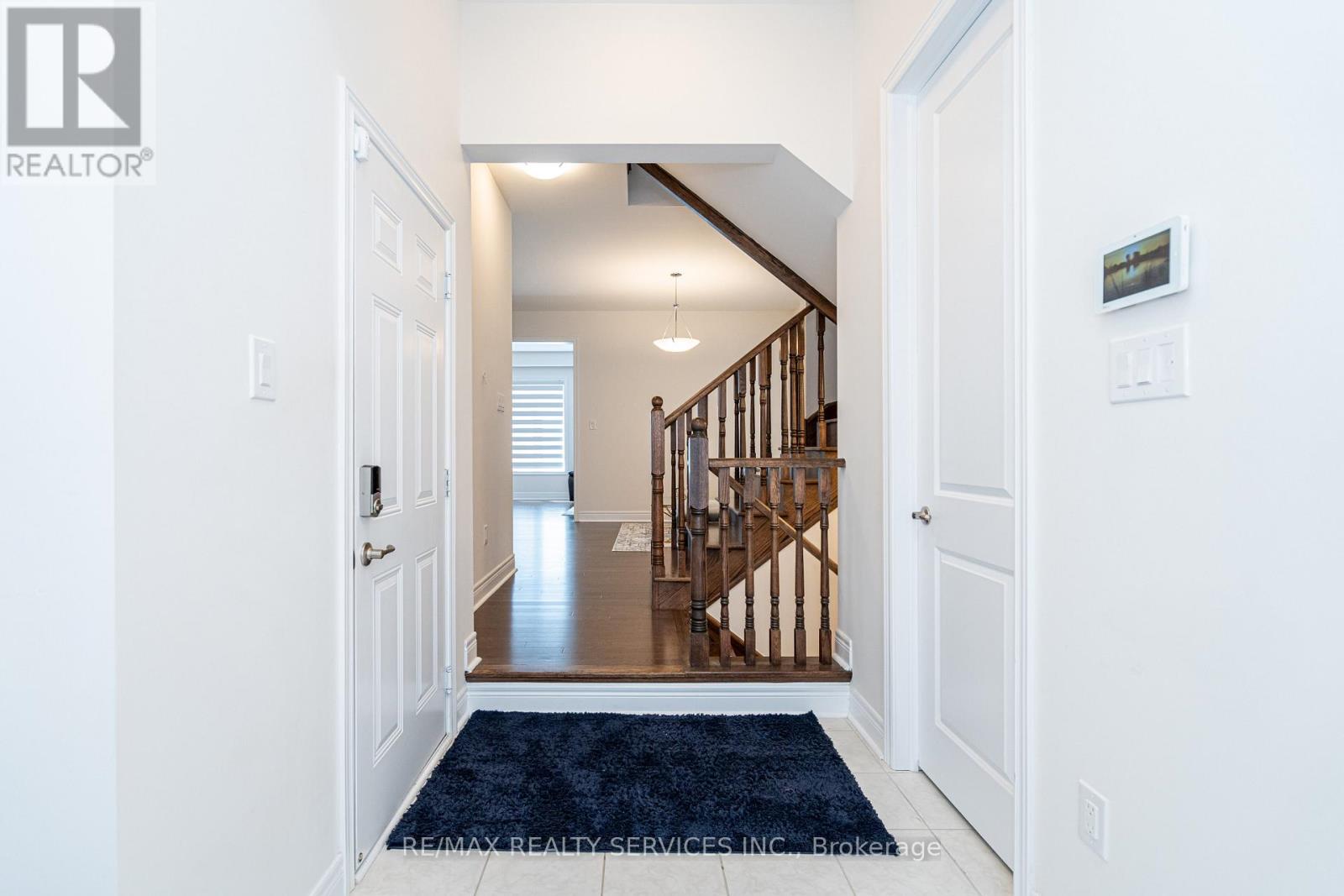 40 Icon Street, Brampton, Ontario  L6R 4E5 - Photo 11 - W12958942