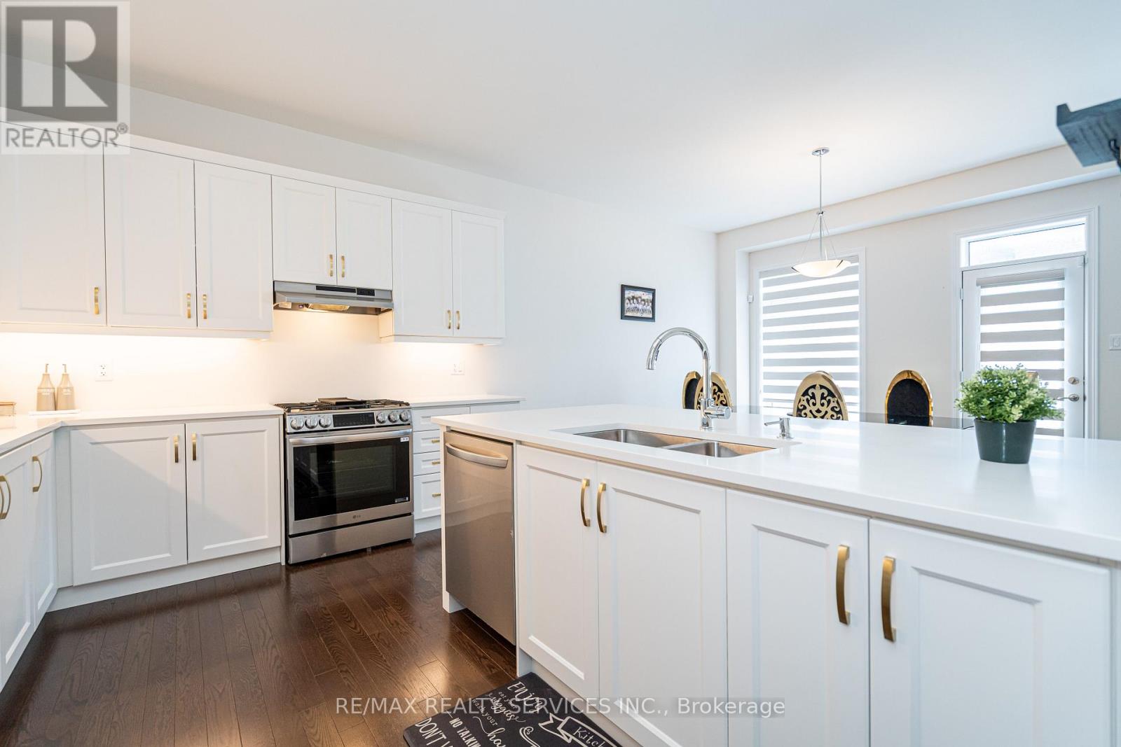 40 Icon Street, Brampton, Ontario  L6R 4E5 - Photo 21 - W12958942