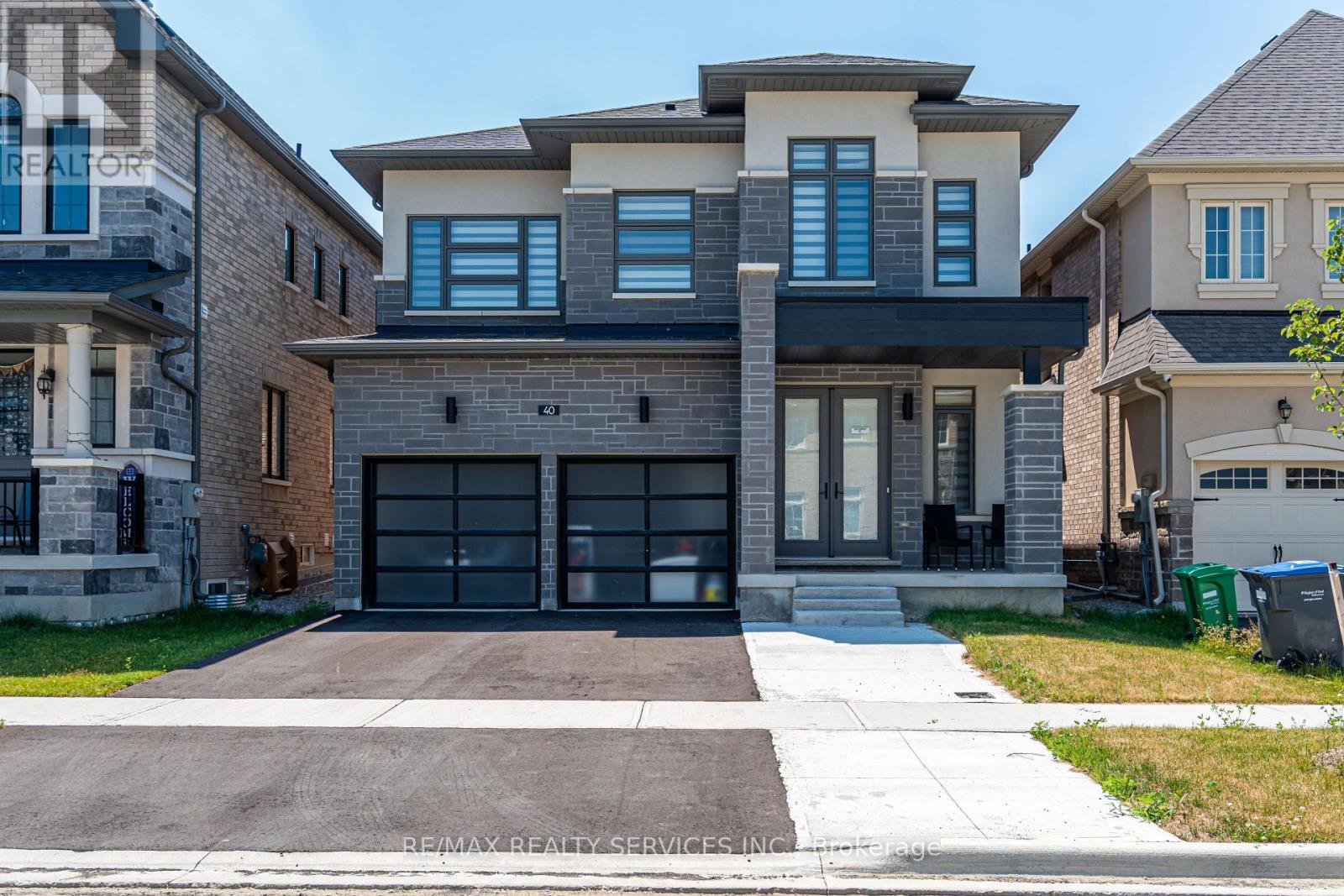 40 Icon Street, Brampton, Ontario  L6R 4E5 - Photo 7 - W12958942