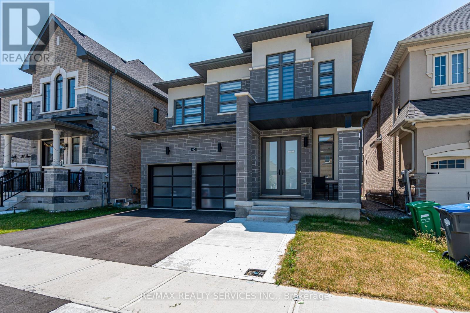 40 Icon Street, Brampton, Ontario  L6R 4E5 - Photo 8 - W12958942